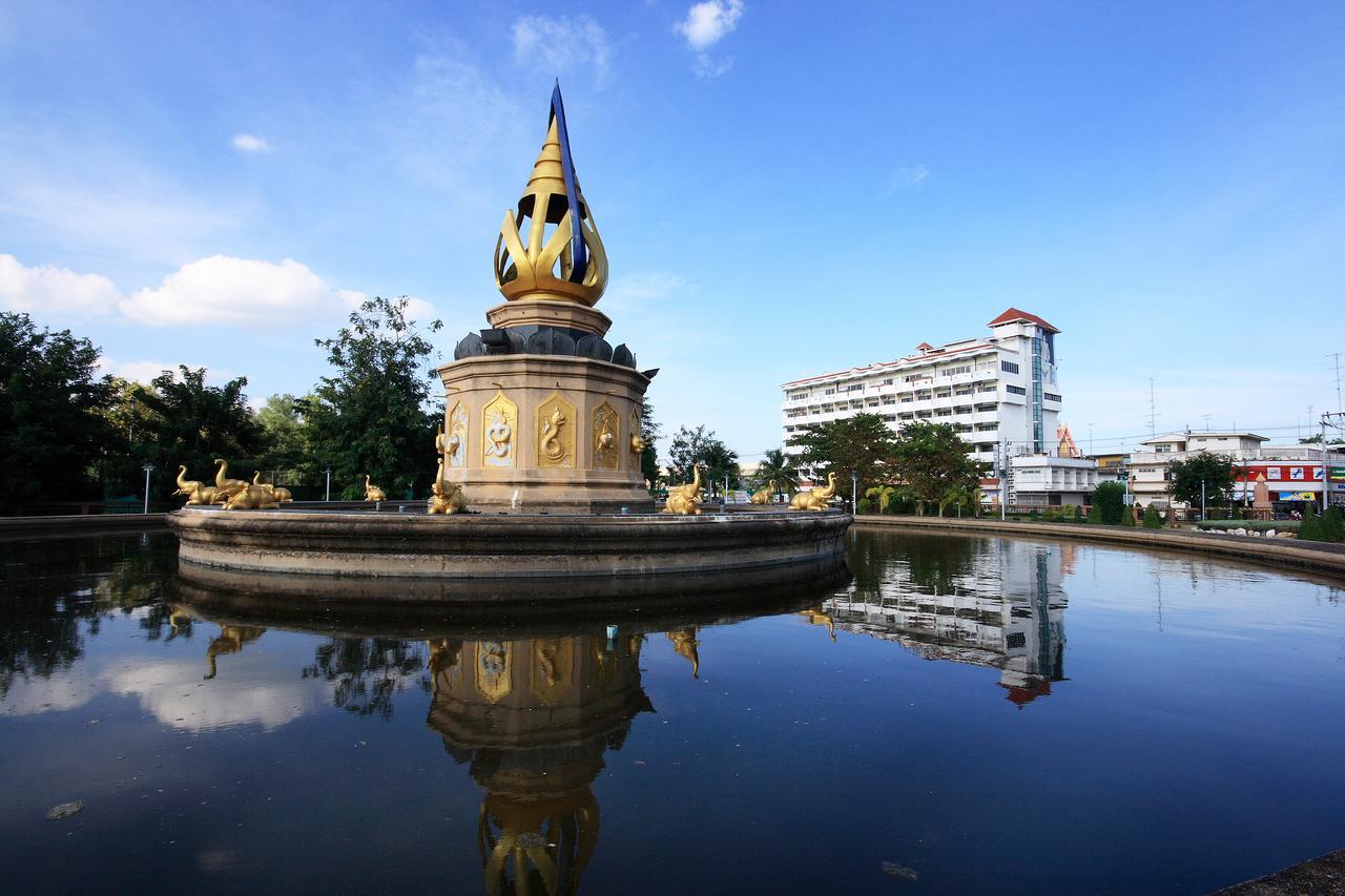 Chakungrao Riverview Hotel Kamphaeng Phet Zewnętrze zdjęcie